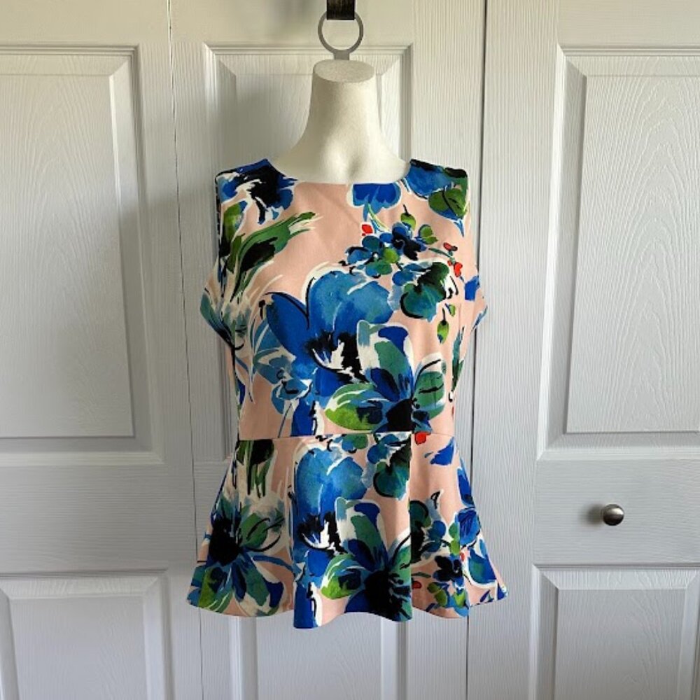 ECI New York Floral Peplum Blouse